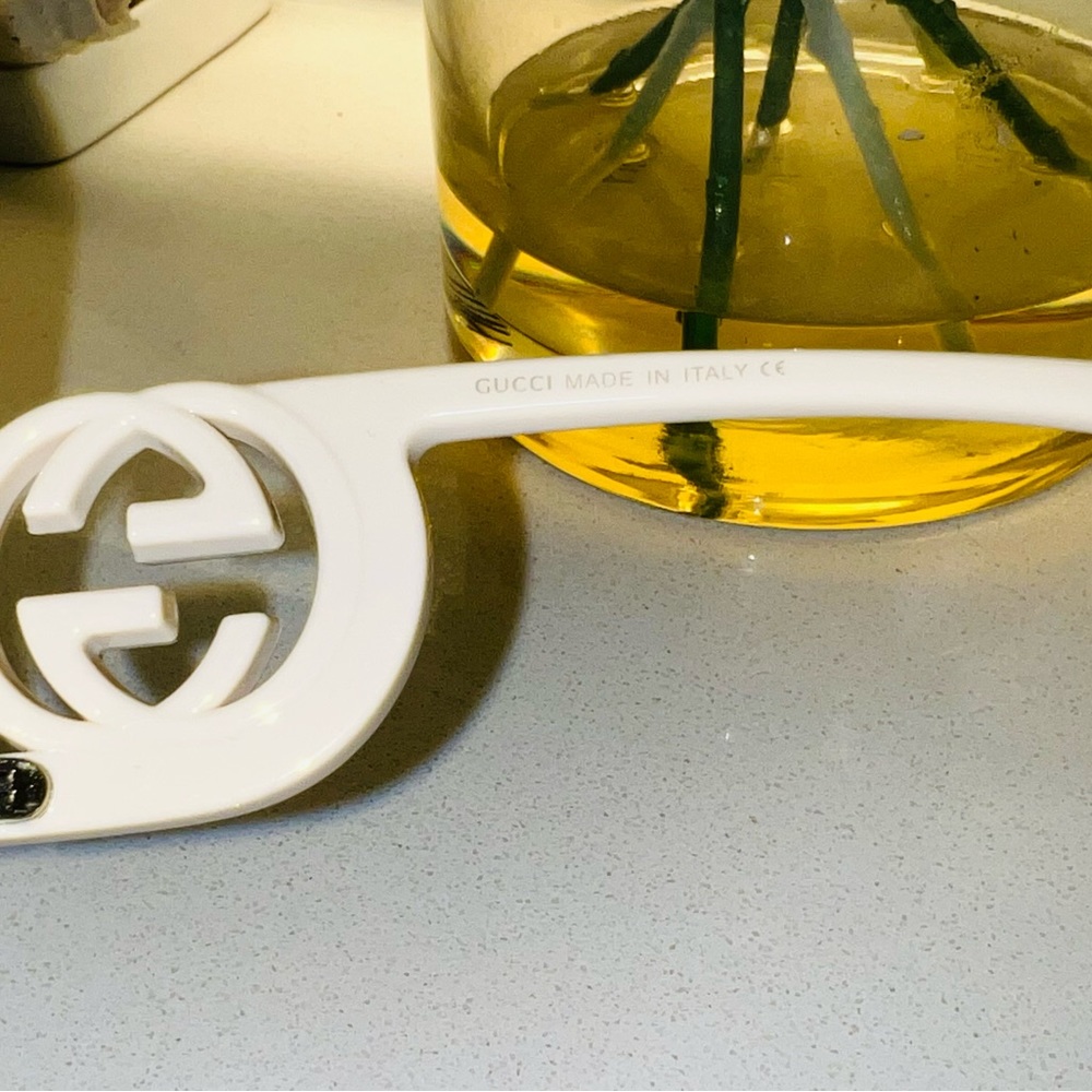 GUCCI OVERSIZED GG LOGO SUNGLASSES